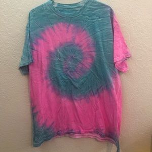tie dye tee